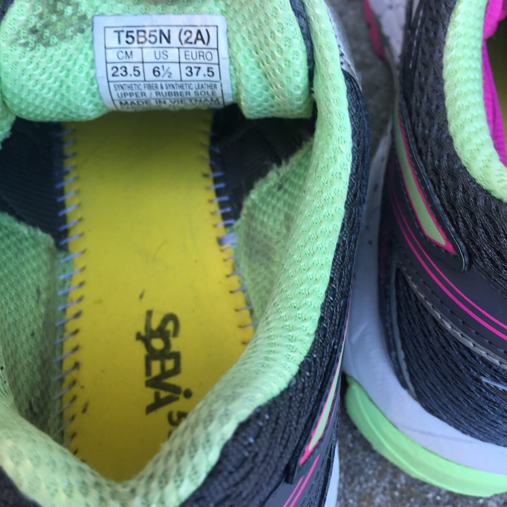 Asics GEL GT 1000 Running Gray Pink Green Shoe - Picture 7 of 8